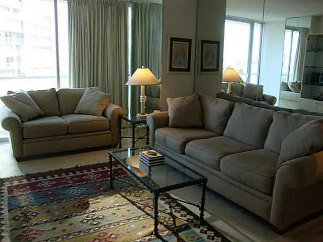 gallery-image 5