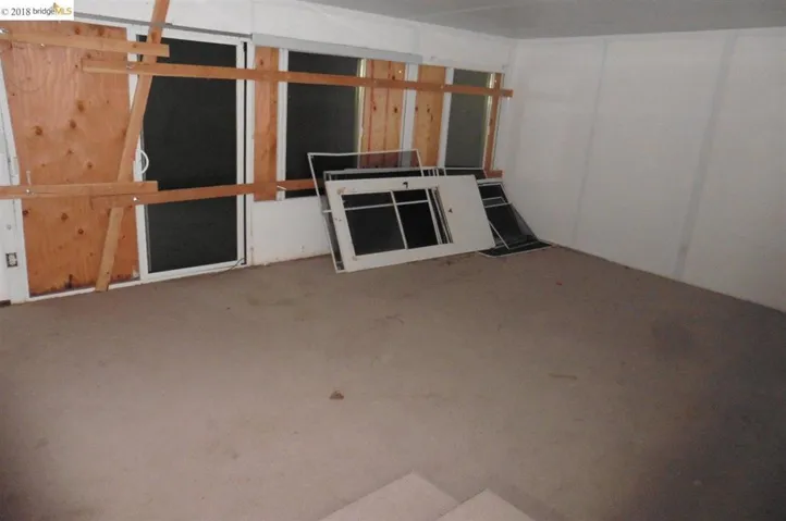 1530 Brookside Dr, San Pablo, California 94806