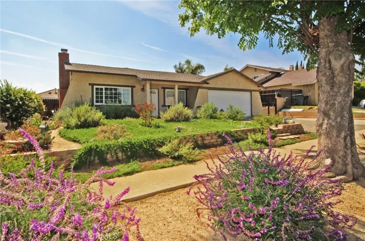 Attractive single-story East-facing home in Rancho Cucamonga!