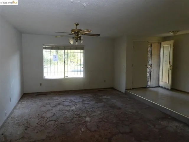 7617 Skander Way, Sacramento, California 95828