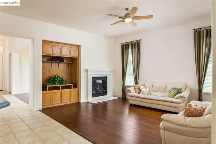 803 Centennial Pl, Brentwood, California 94513
