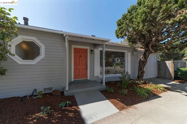 4349 Hyacinth Ave, Oakland, California 94619