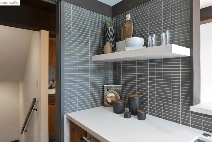 252 The Uplands, Berkeley, California 94705