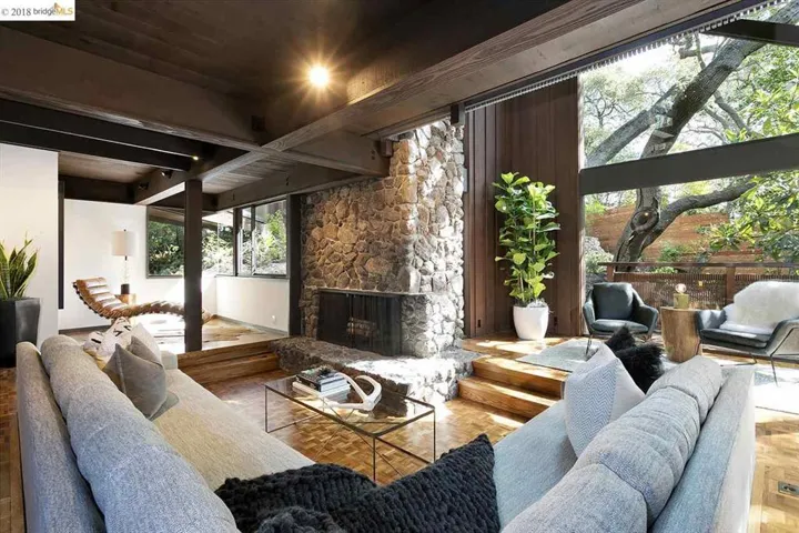 252 The Uplands, Berkeley, California 94705