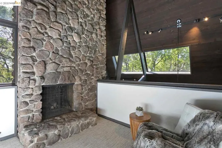 252 The Uplands, Berkeley, California 94705