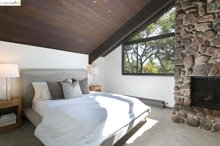 252 The Uplands, Berkeley, California 94705