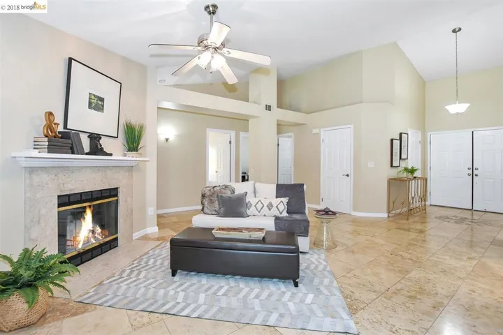 120 Haystack Ct, Brentwood, California 94513-2500