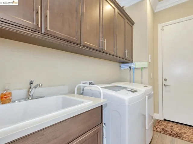 1074 Pomerol Cir, Brentwood, California 94513