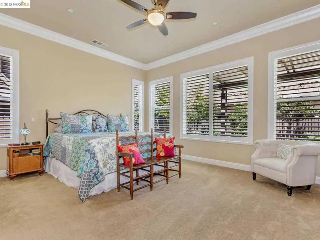 1074 Pomerol Cir, Brentwood, California 94513