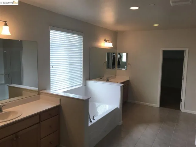 524 Bougainvilla Ct, Brentwood, California 94513