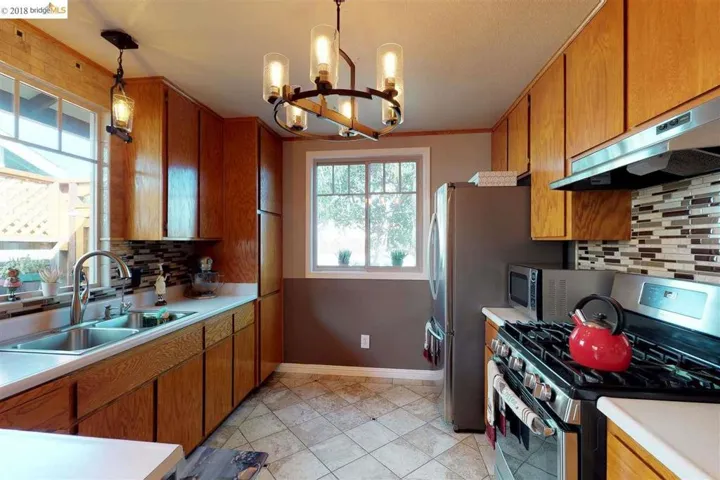 232 Bonita Way, Brentwood, California 94513