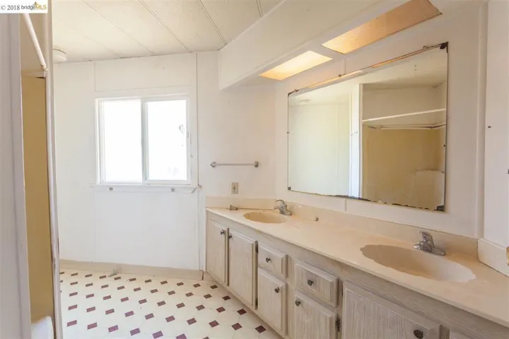 25221 Marsh Creek Rd, Brentwood, California 94513