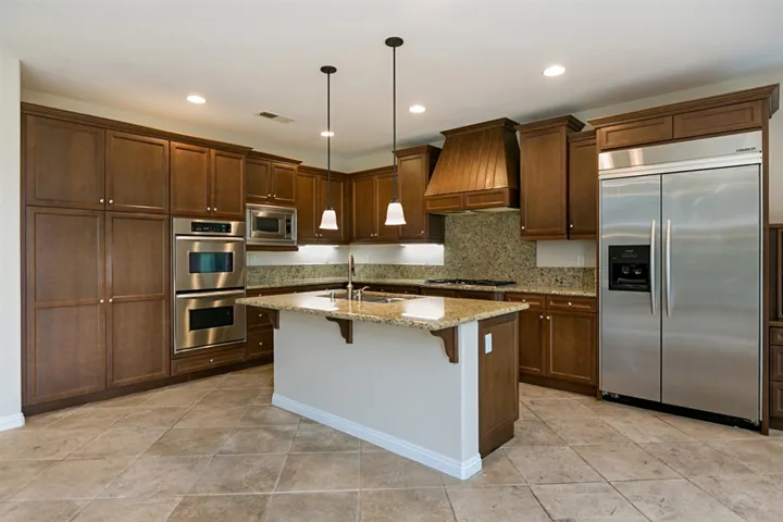 7069 Crystalline Drive, Carlsbad, California 92011
