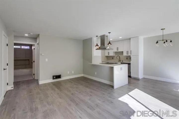 9574 Carroll Canyon Rd 156, San Diego, California 92126, 1 Bedroom Bedrooms, ,1 BathroomBathrooms,Residential Lease,For Rent,Carroll Canyon Rd,180065008