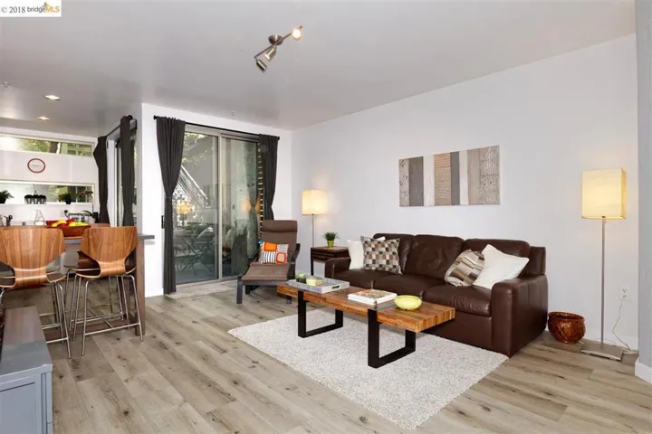 1201 Pine St 115, Oakland, California 94607