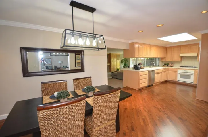 944 Capitola Way, Santa Clara, California 95051