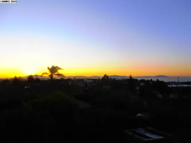 1085 Lindell Dr, El Sobrante, California 94803-1016