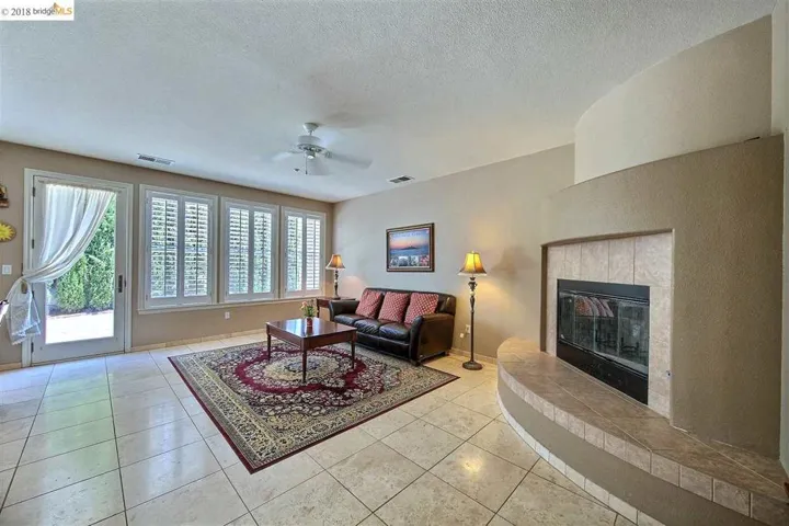 1800 Spanish Trail Ct, Brentwood, California 94513