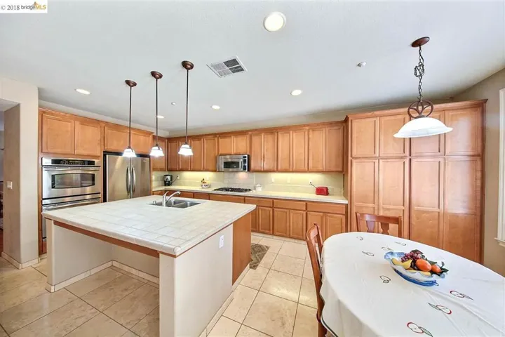 1800 Spanish Trail Ct, Brentwood, California 94513