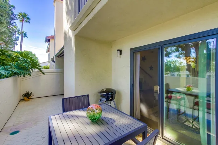 4210 Porte De Merano 86, San Diego, California 92122