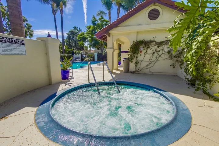 4210 Porte De Merano 86, San Diego, California 92122