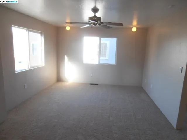 5337 Bancroft Ave, Oakland, California 94601-5807