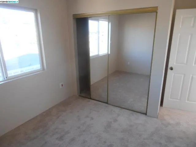 5337 Bancroft Ave, Oakland, California 94601-5807