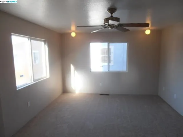 5337 Bancroft Ave, Oakland, California 94601-5807