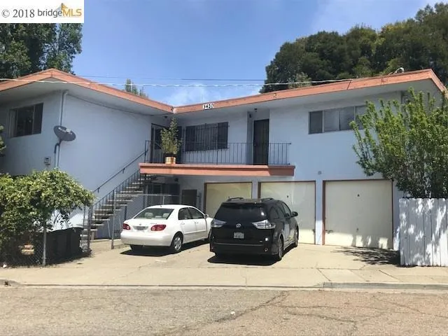 3420 Delaware St, Oakland, California 94602