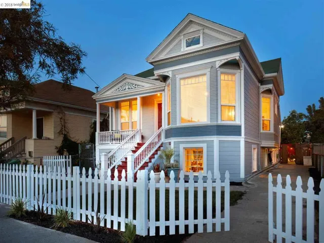 2028 Filbert St, Oakland, California 94607