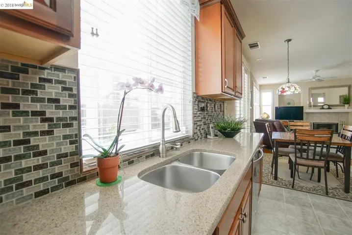 564 Bartlett Ct, Brentwood, California 94513