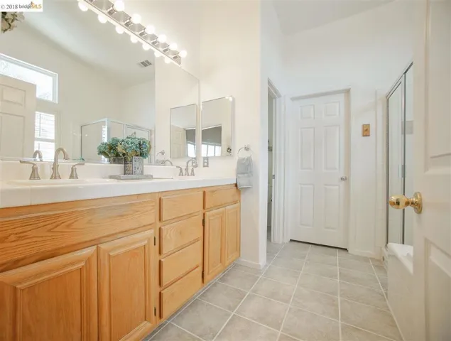 564 Bartlett Ct, Brentwood, California 94513