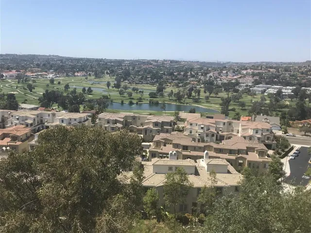 2416 Sacada Circle B, Carlsbad, California 92009