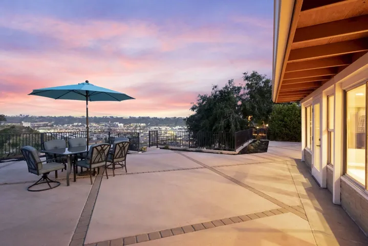 2017 Redbird Drive, San Diego, California 92123