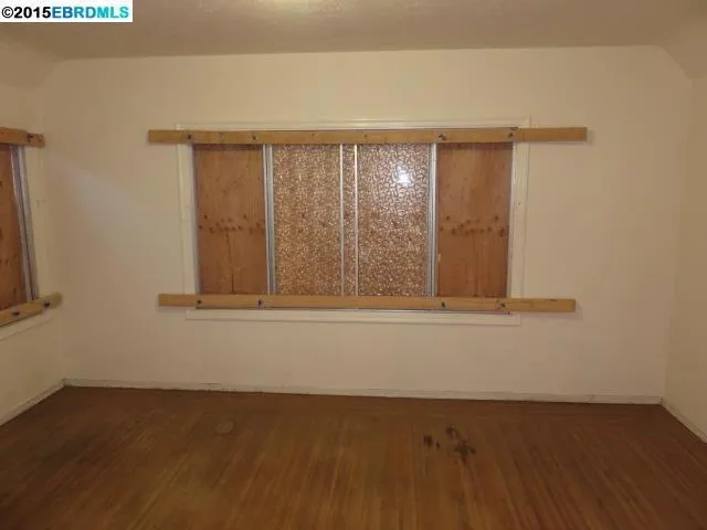 625 Civic Center St, Richmond, California 94804