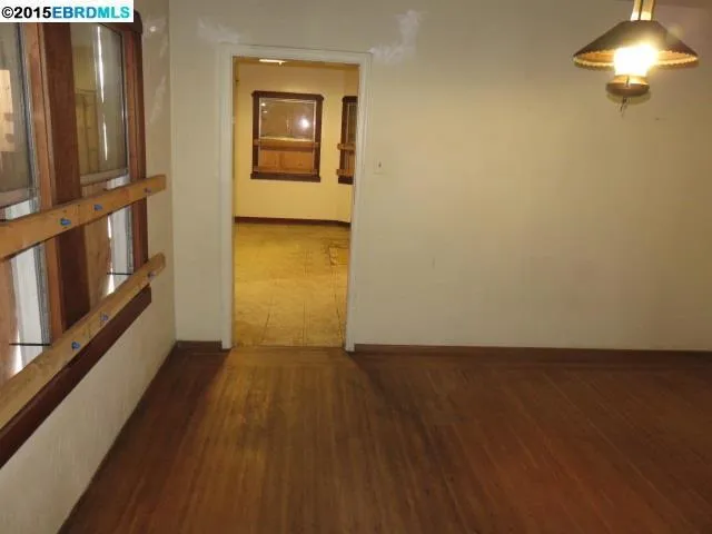 625 Civic Center St, Richmond, California 94804