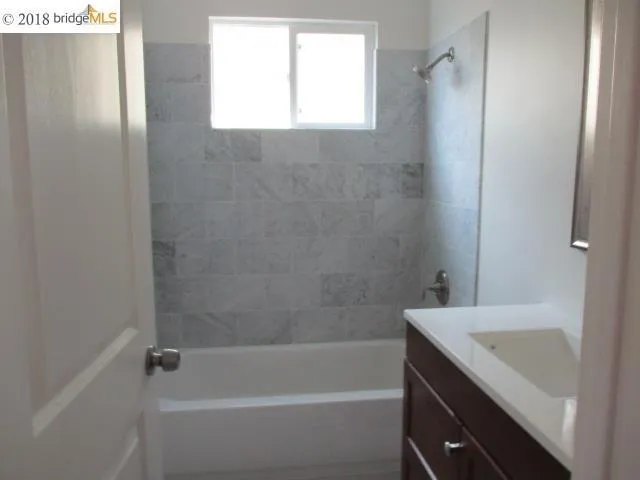 118 S 37th St, Richmond, California 94804