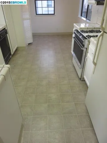 14380 Outrigger Dr 52, San Leandro, California 94577