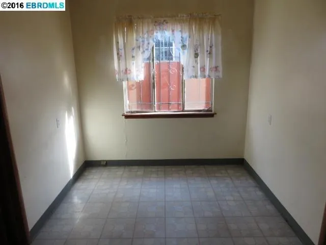 334 S 16th St, Richmond, California 94804