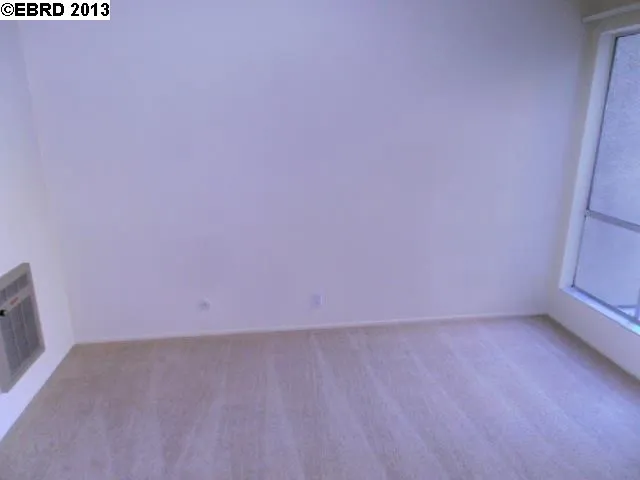 150 Pearl St 103, Oakland, California 94611-5551