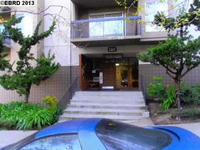 150 Pearl St 103, Oakland, California 94611-5551