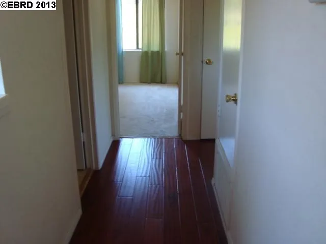 5 Tarn Ct, Hercules, California 94547-1411