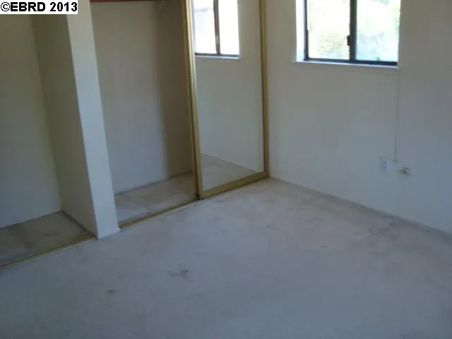 5 Tarn Ct, Hercules, California 94547-1411