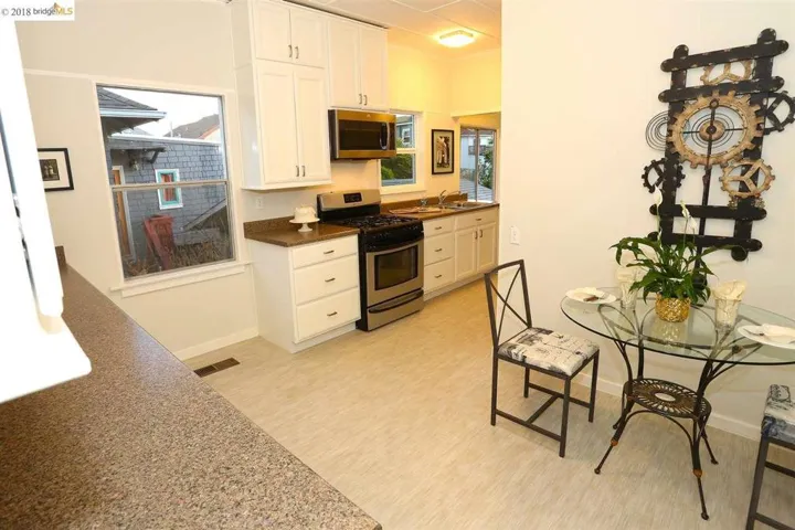 6525 Dover St, Oakland, California 94609