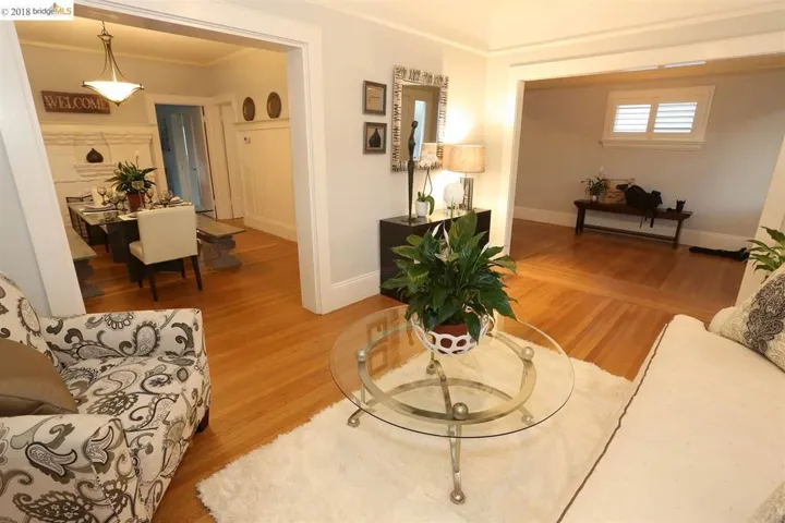 6525 Dover St, Oakland, California 94609