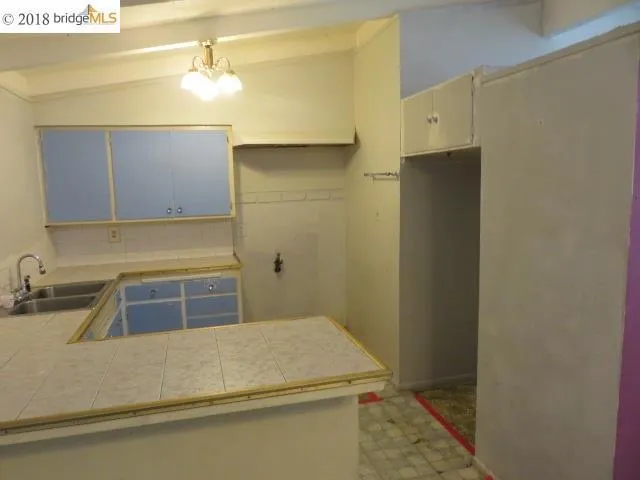 27434 Capri Ave, Hayward, California 94545