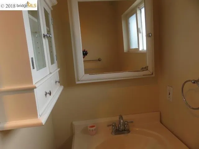 27434 Capri Ave, Hayward, California 94545