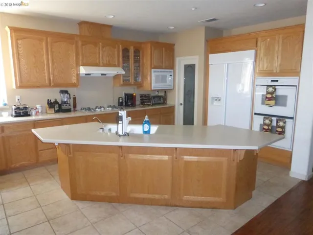 1031 Meadow Brook Dr, Brentwood, California 94513