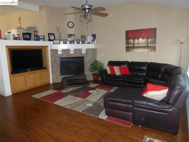 1031 Meadow Brook Dr, Brentwood, California 94513