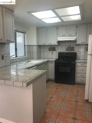 1028 Carlos Court, Modesto, California 95351